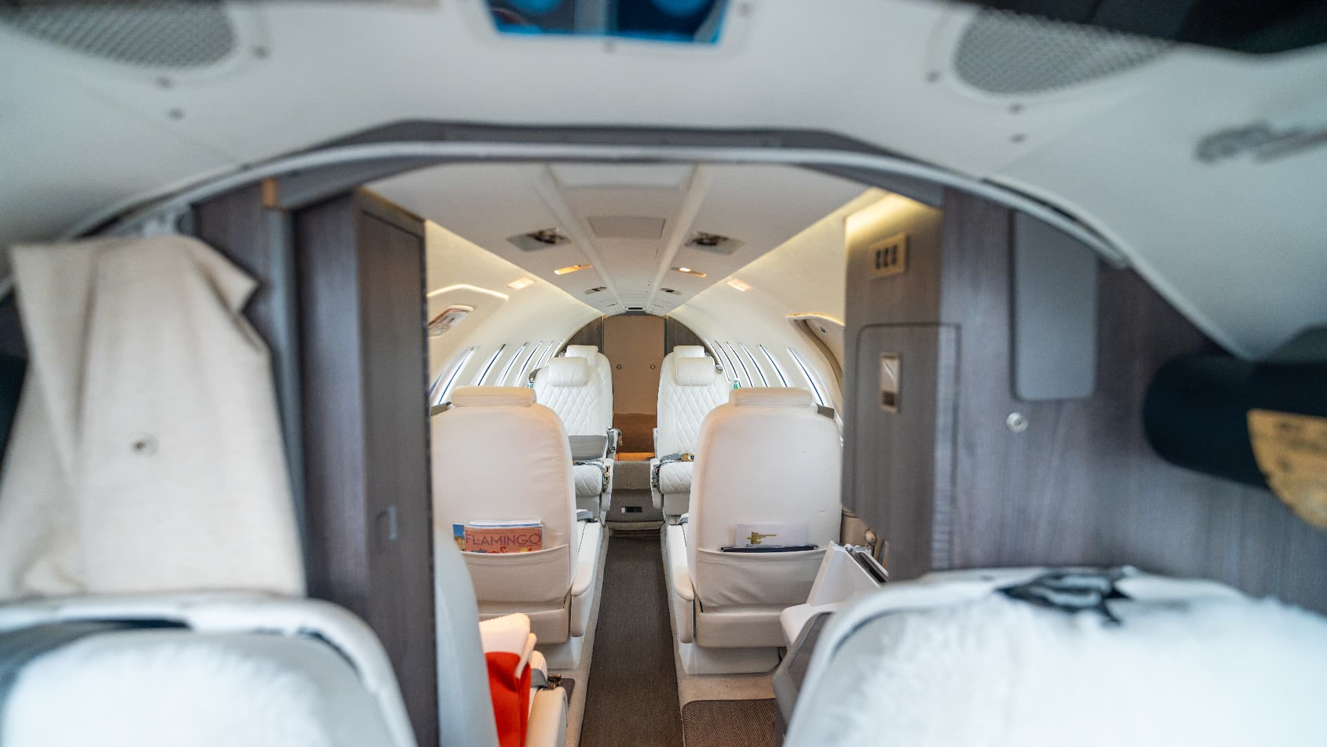 Citation V cabin interior looking aft